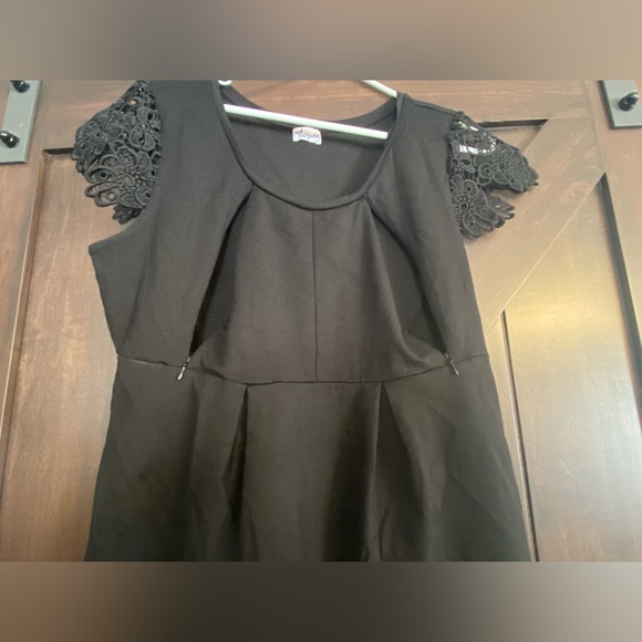 Black nursing dress - Picture 3 of 4